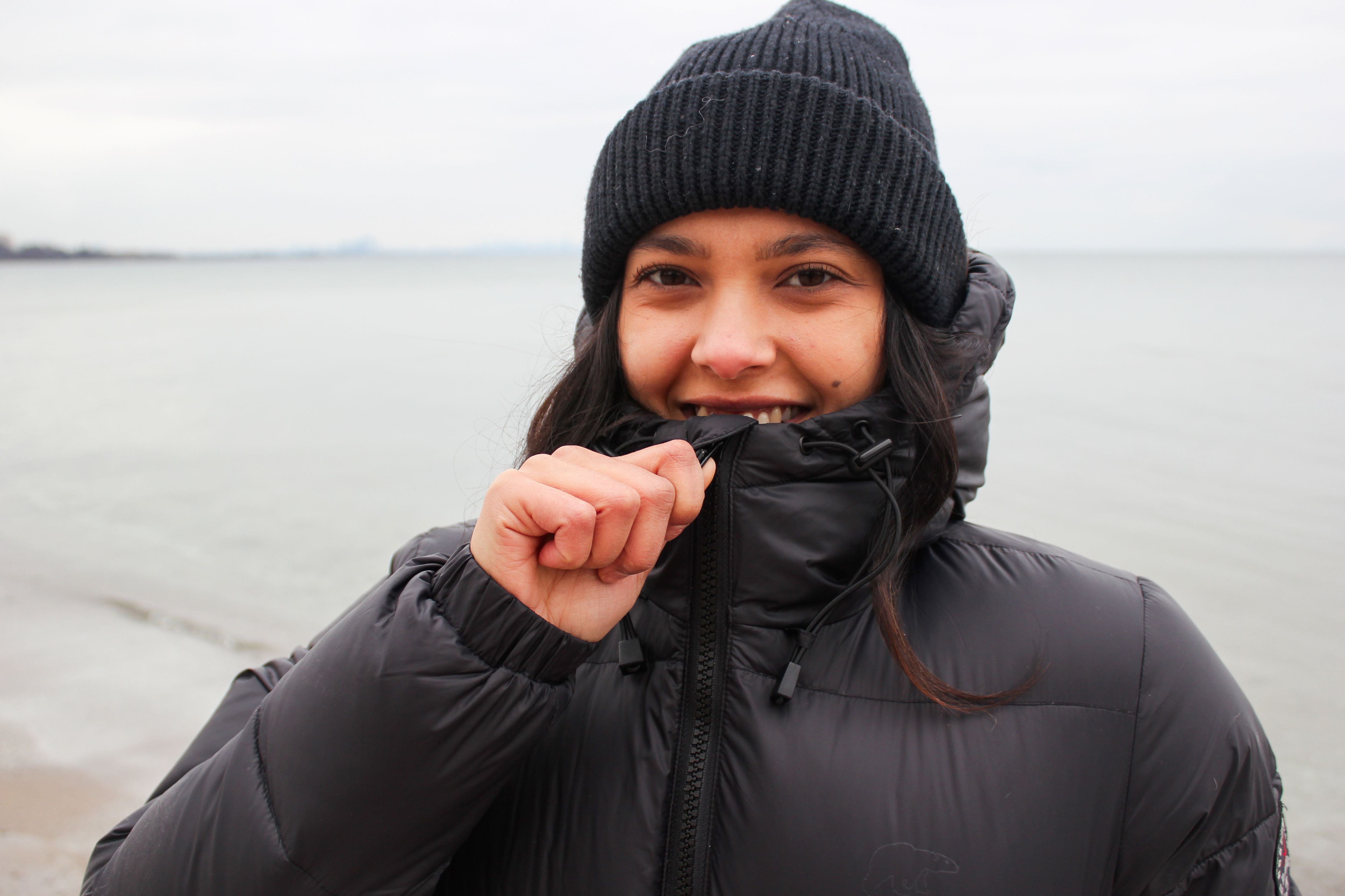 Mastering the Art of Layering: How to Stay Comfortable in Vancouver's northern Sun Mastering the Art of Layering: How to Stay Comfortable in Vancouver's northern Sun